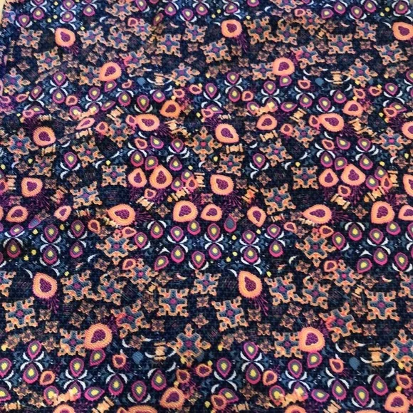 LulaRoe Skirt - Picture 2 of 4